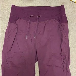 Lululemon maroon Capri size 8